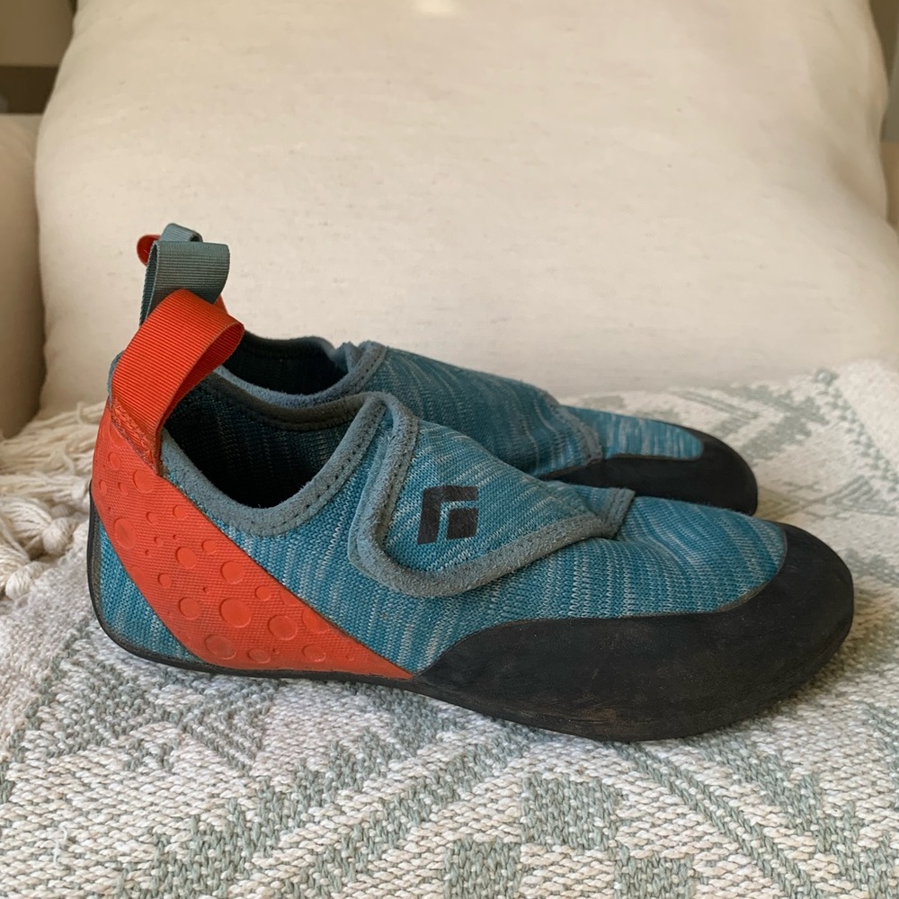 Black Diamond Kid’s Size 4 Rock Climbing Shoes